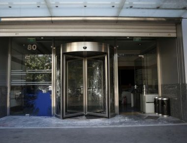 Ομάδα αναρχικών ανέλαβε την ευθύνη για την επίθεση στον ΔΟΛ (βίντεο)